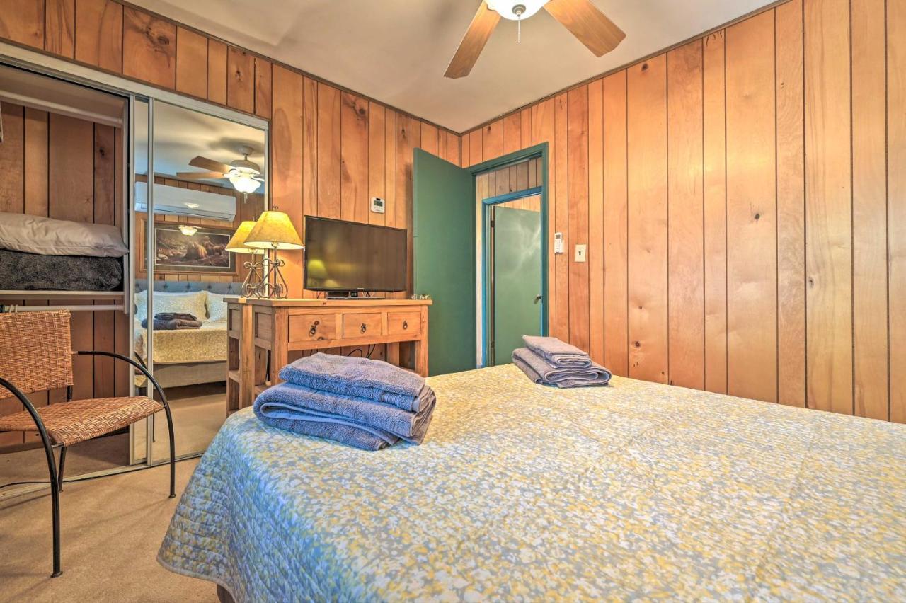 Pine Cabin In The Woods With Yard And Grill! Extérieur photo